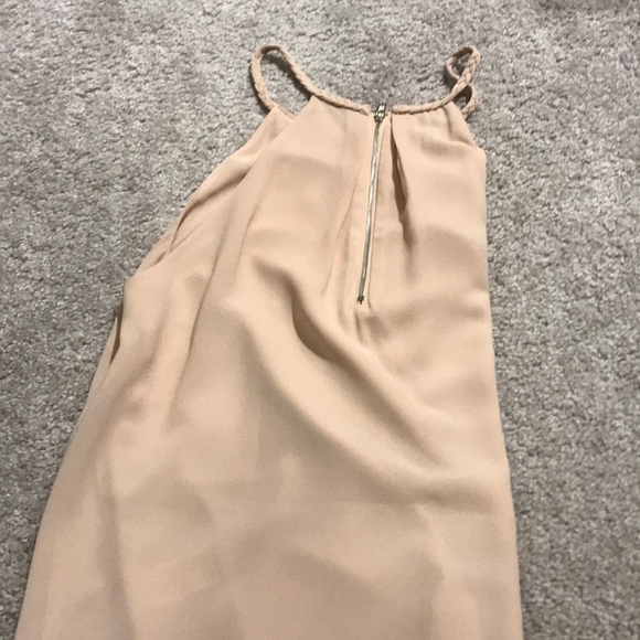 Nude High/Low top - Picture 2 of 3